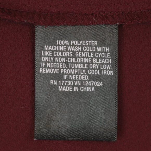 Mossimo Women's Extra Small Maroon Crepe Roll Tab Long Sleeve Button Up Shirt - Picture 7 of 7